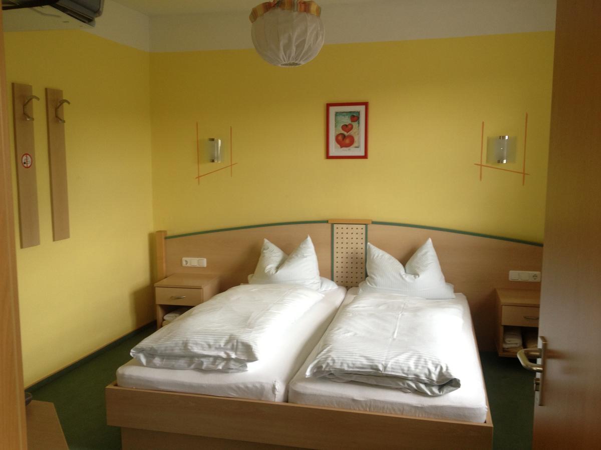Landhotel Waldesruh Furth im Wald Buitenkant foto